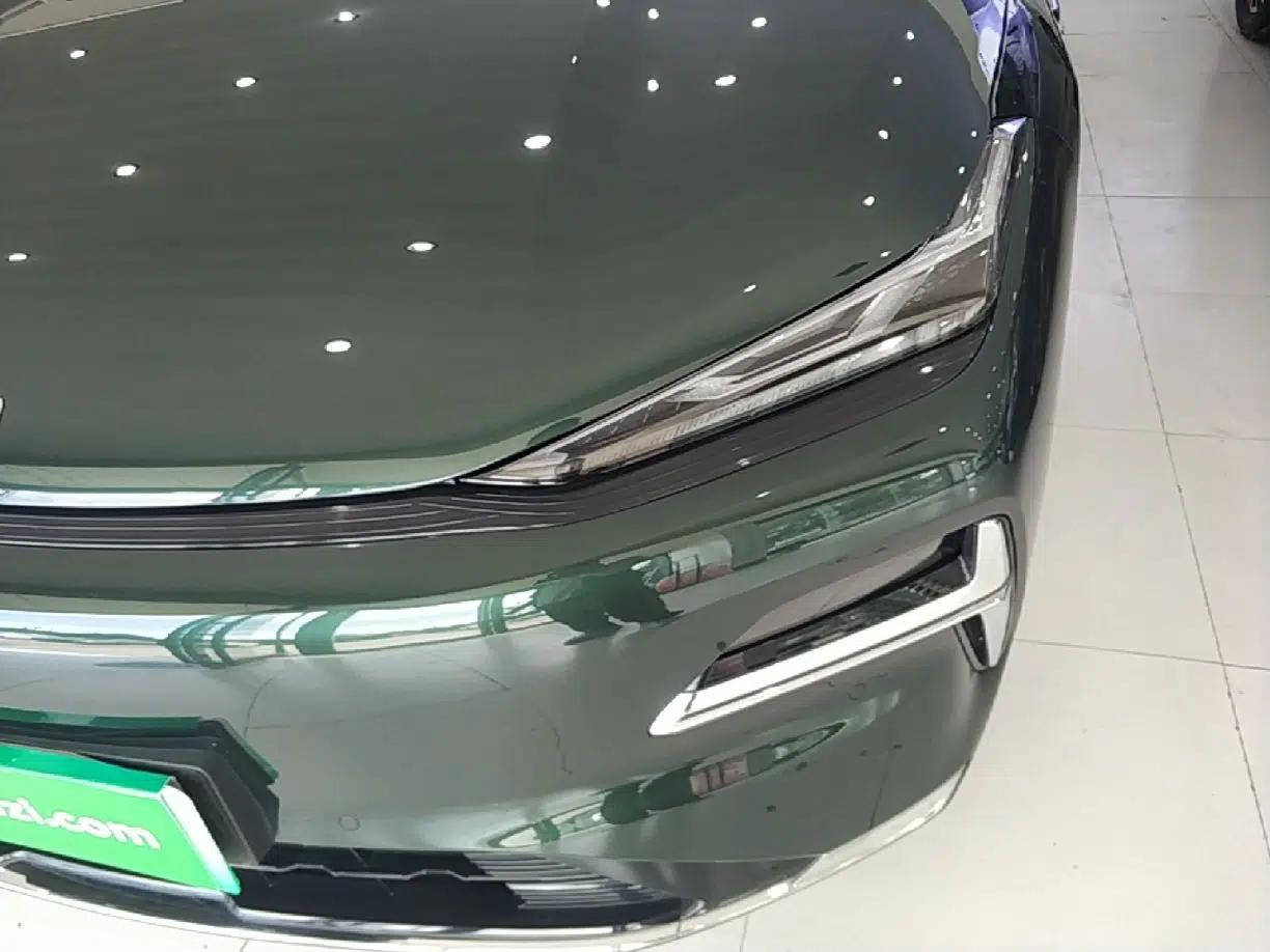 Geely Galaxy 8 2025 130km EM-P Starship Edition — миниатюра 8