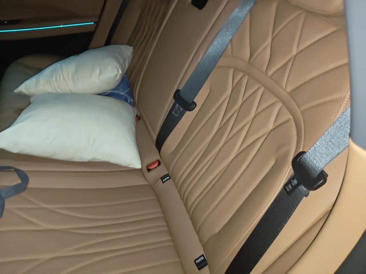 Geely Galaxy 8 2025 130km EM-i Flagship Edition — миниатюра 17