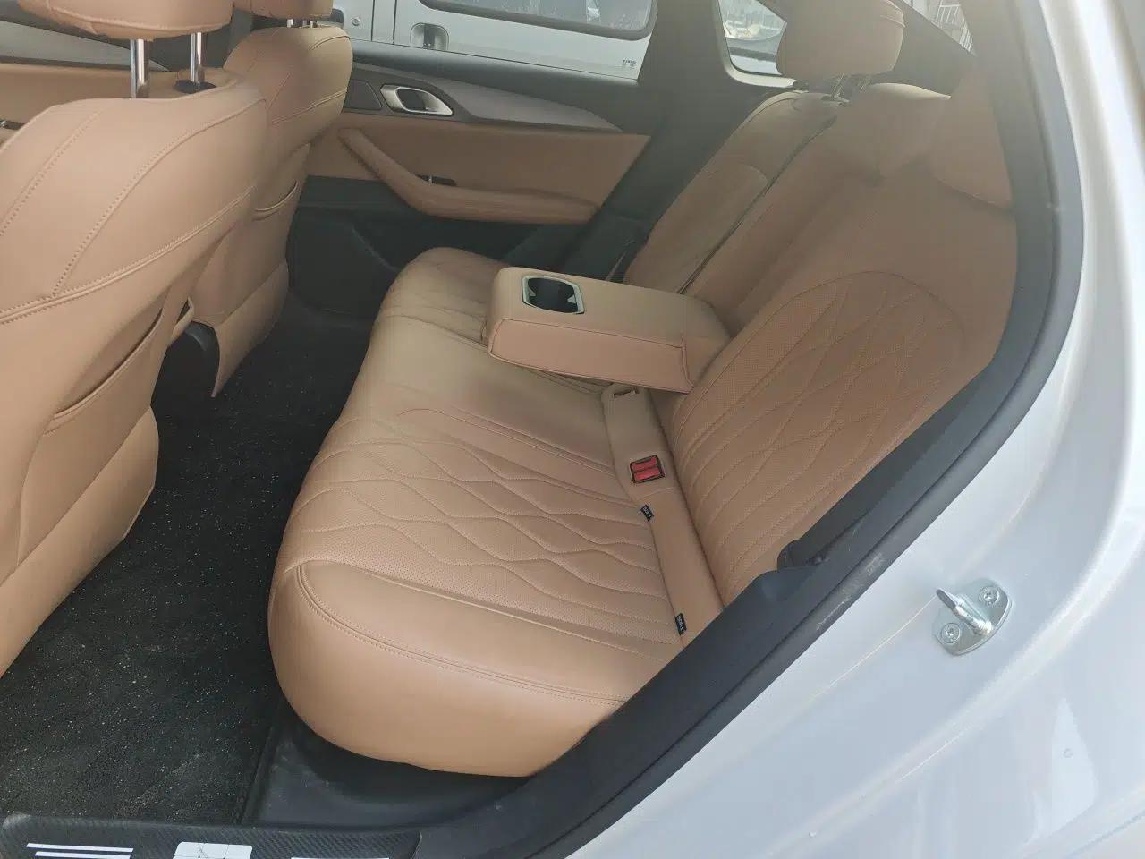 Geely Galaxy A7 2025 Model EM-i 70km Luxury Edition — миниатюра 17