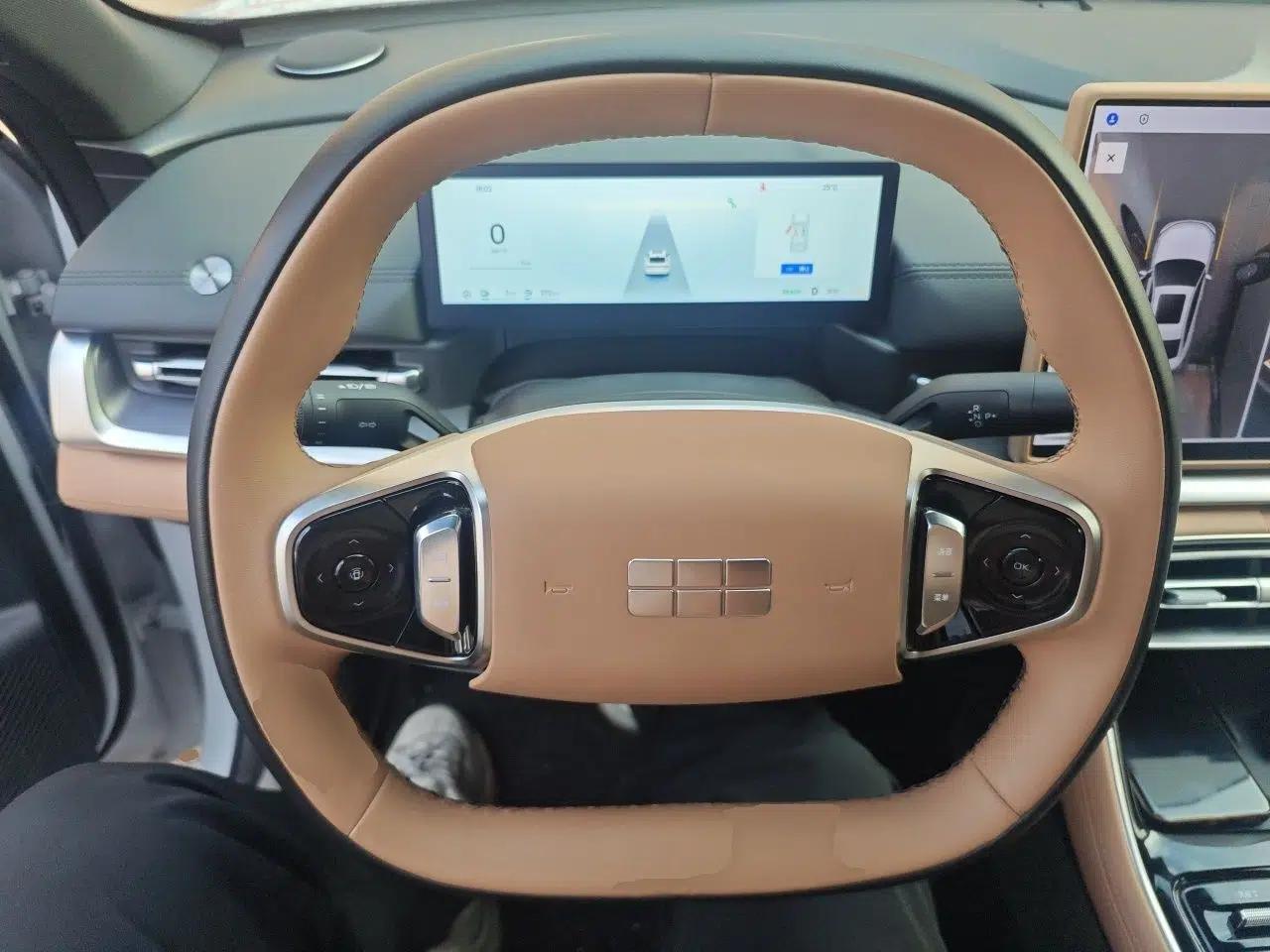 Geely Galaxy A7 2025 Model EM-i 70km Luxury Edition — миниатюра 10