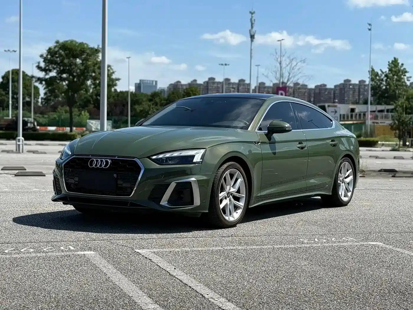 Audi A5 (Imported) 2023 Sportback 40 TFSI Fashion Dynamic Edition — миниатюра 1