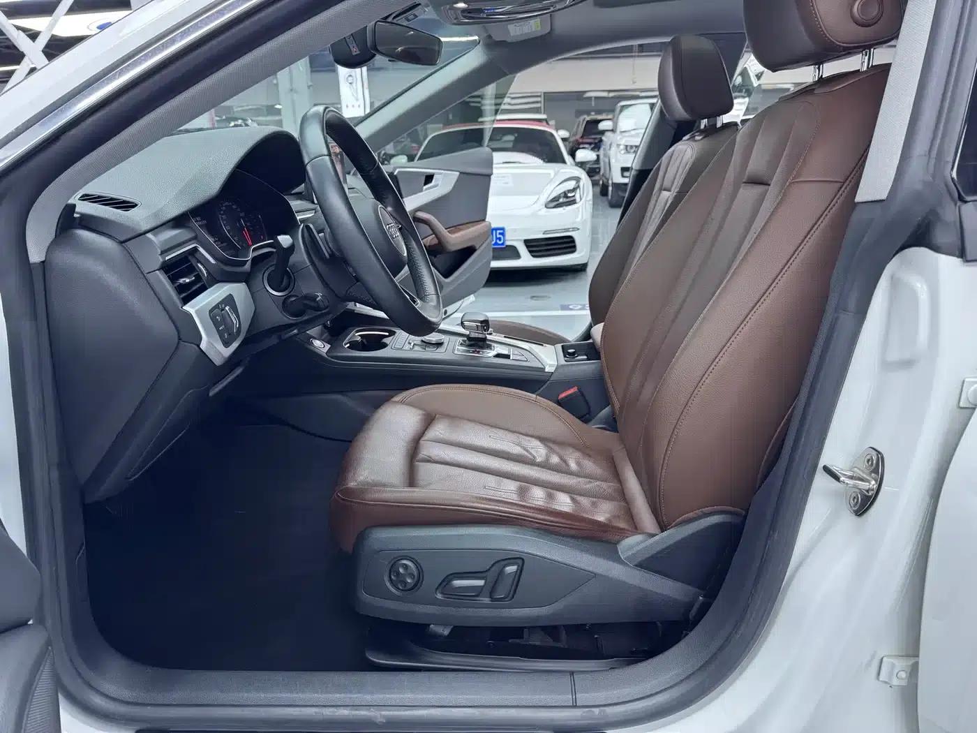 2019 Audi A5 Sportback 40 TFSI Fashion Edition (Imported) — миниатюра 4