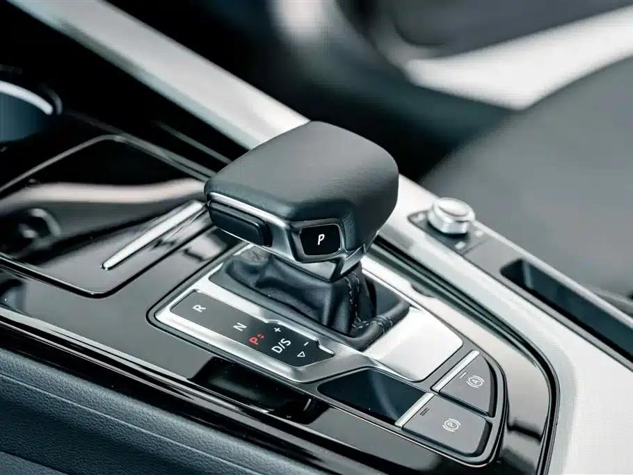 2023 Audi A5 Sportback 40 TFSI (Imported) - Fashionable and Dynamic Model — миниатюра 14