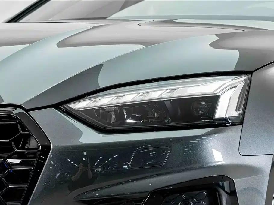 2023 Audi A5 Sportback 40 TFSI (Imported) - Fashionable and Dynamic Model — миниатюра 4