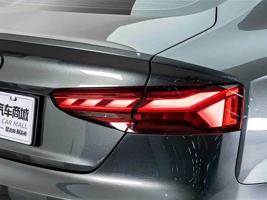 2023 Audi A5 Sportback 40 TFSI (Imported) - Fashionable and Dynamic Model — миниатюра 8