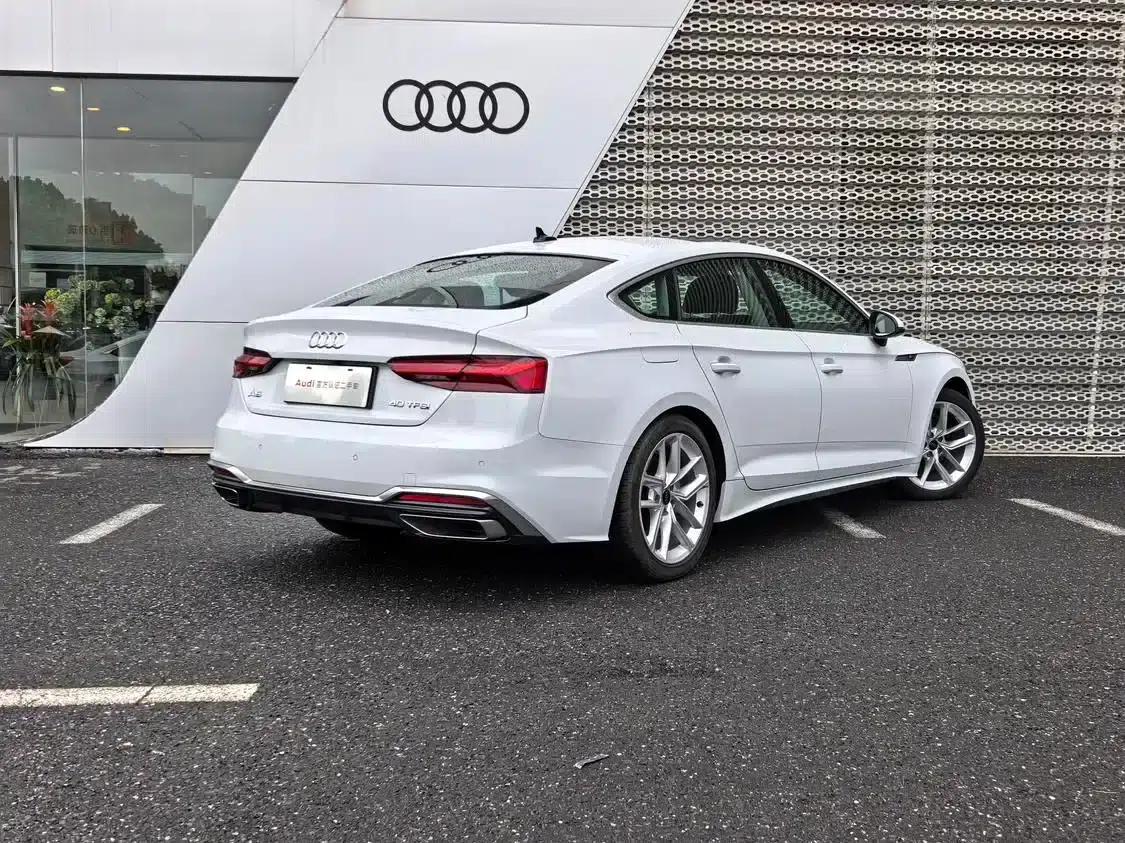 Audi A5 (Imported) 2024 Sportback 40 TFSI Fashion Dynamic Edition — миниатюра 4