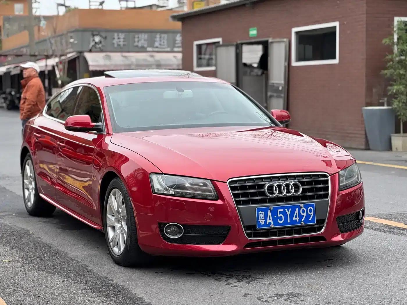 2010 Audi A5 Imported Model 2.0TFSI Sportback Technical Edition — миниатюра 3