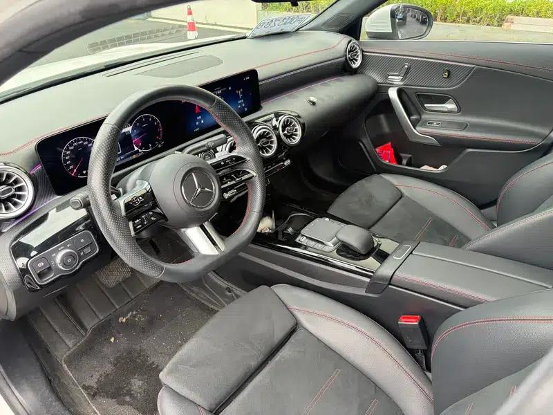 2023 Mercedes-Benz A-Class A 200 L Sport Sedan Fashion Edition — миниатюра 7