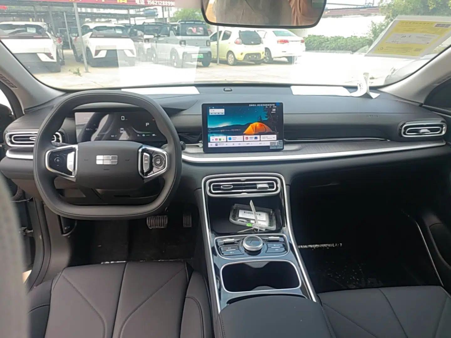 Geely Galaxy Stellar 6 2026 Model 125km Free-Style Edition — миниатюра 12