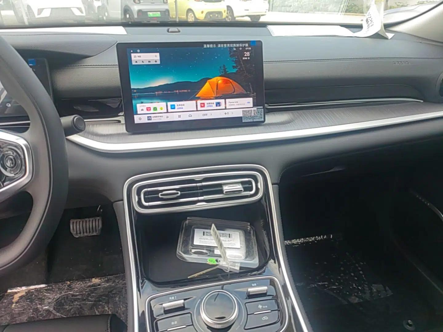 Geely Galaxy Stellar 6 2026 Model 125km Free-Style Edition — миниатюра 15