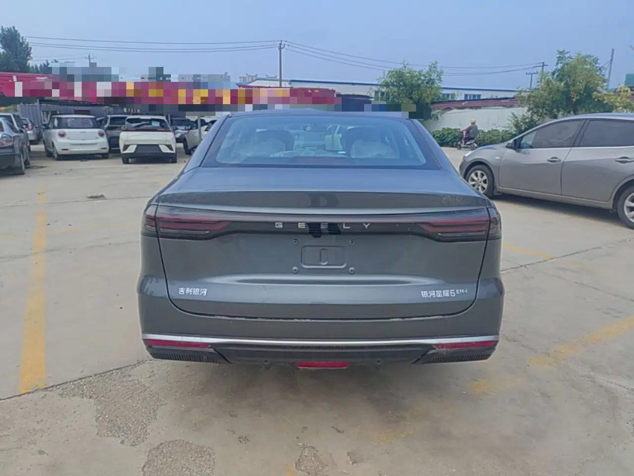 Geely Galaxy Stellar 6 2026 Model 125km Free-Style Edition — миниатюра 5