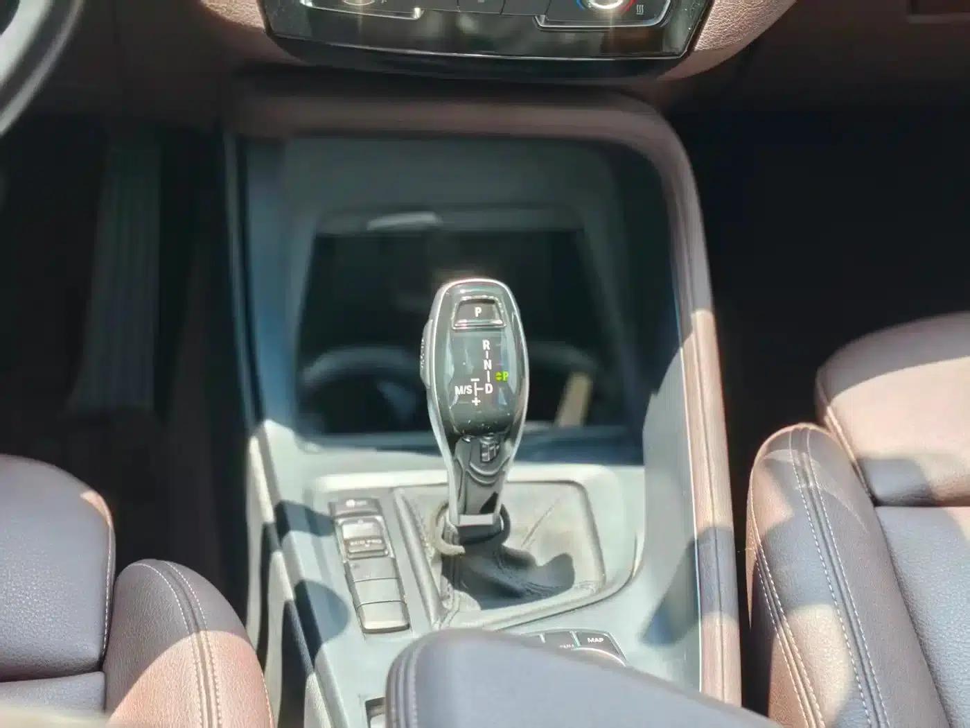 BMW X1 2021 Facelift sDrive20Li Premium — миниатюра 8