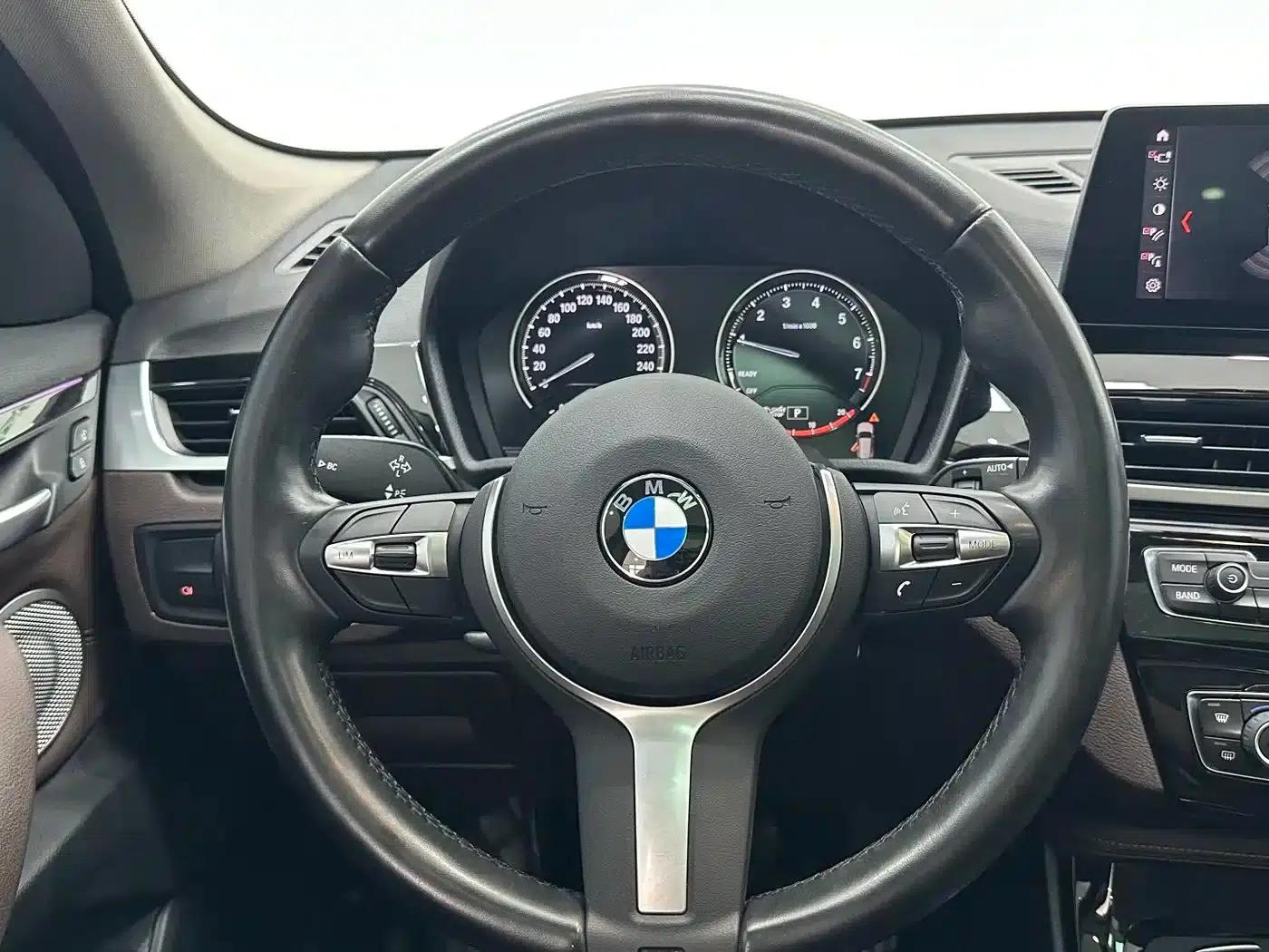 BMW X1 2022 sDrive20Li Premium — миниатюра 12