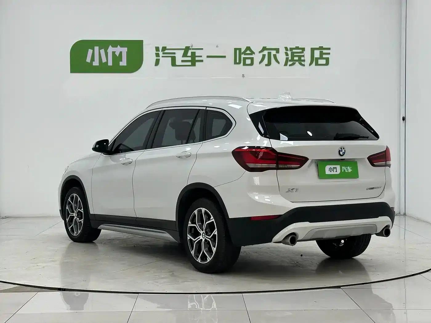 BMW X1 2022 sDrive20Li Premium — миниатюра 4
