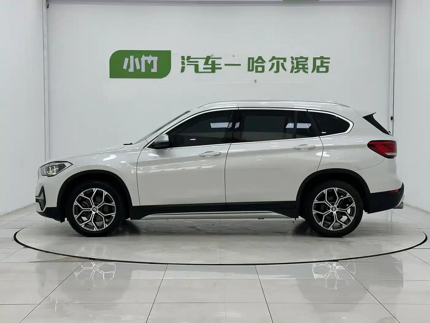 BMW X1 2022 sDrive20Li Premium — миниатюра 5