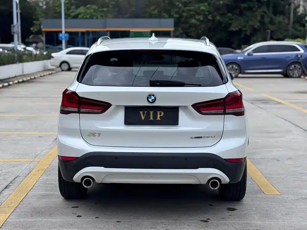 BMW X1 2022 sDrive25Li Leading Edition — миниатюра 5