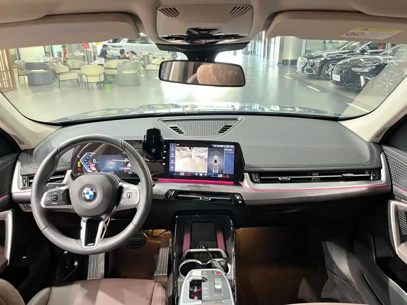 BMW X1 2023 sDrive25Li M Sport Package — миниатюра 5