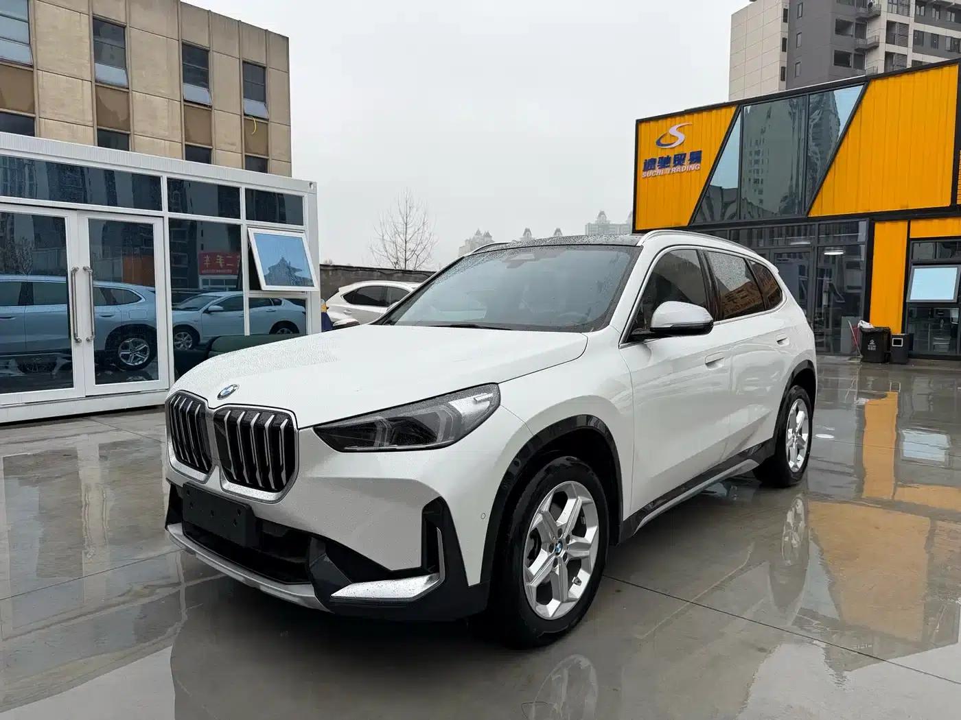 2023 BMW X1 sDrive20Li X Design Package — миниатюра 1