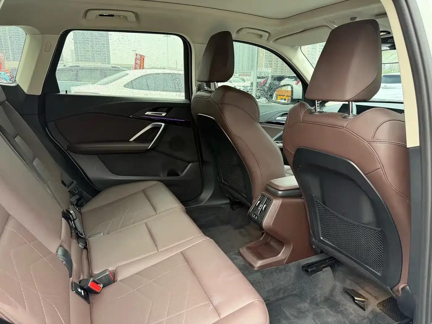 2023 BMW X1 sDrive20Li X Design Package — миниатюра 14