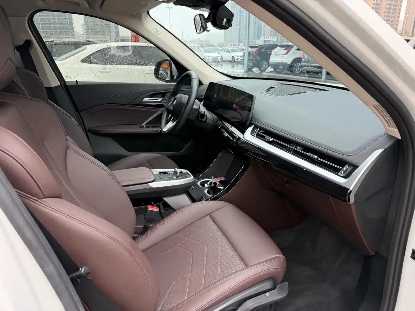 2023 BMW X1 sDrive20Li X Design Package — миниатюра 15