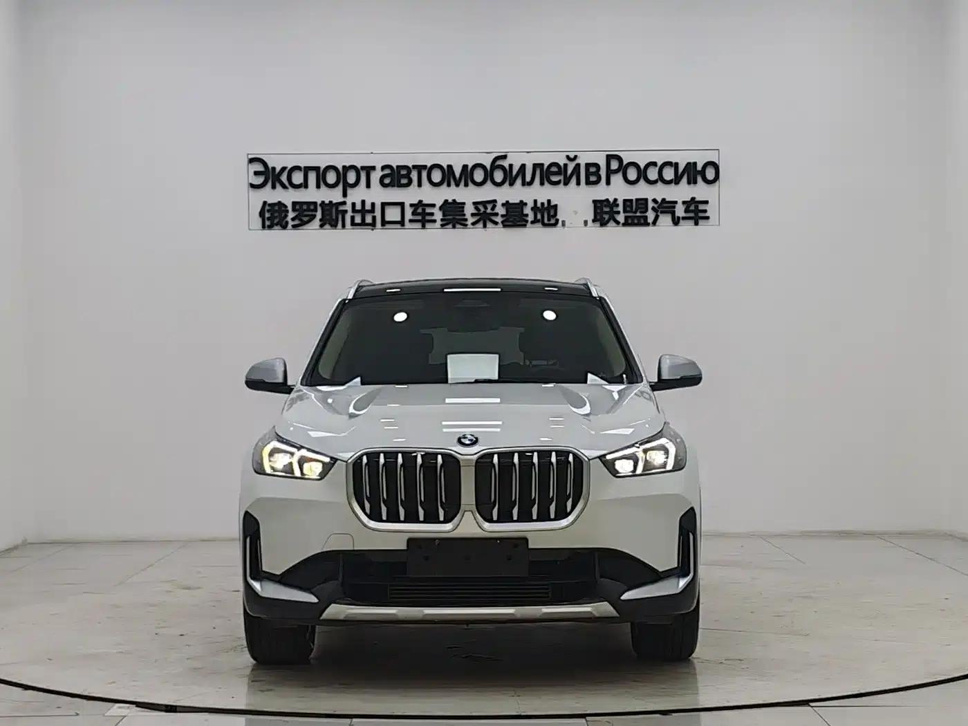 2023 BMW X1 sDrive20Li X Design Package — миниатюра 2