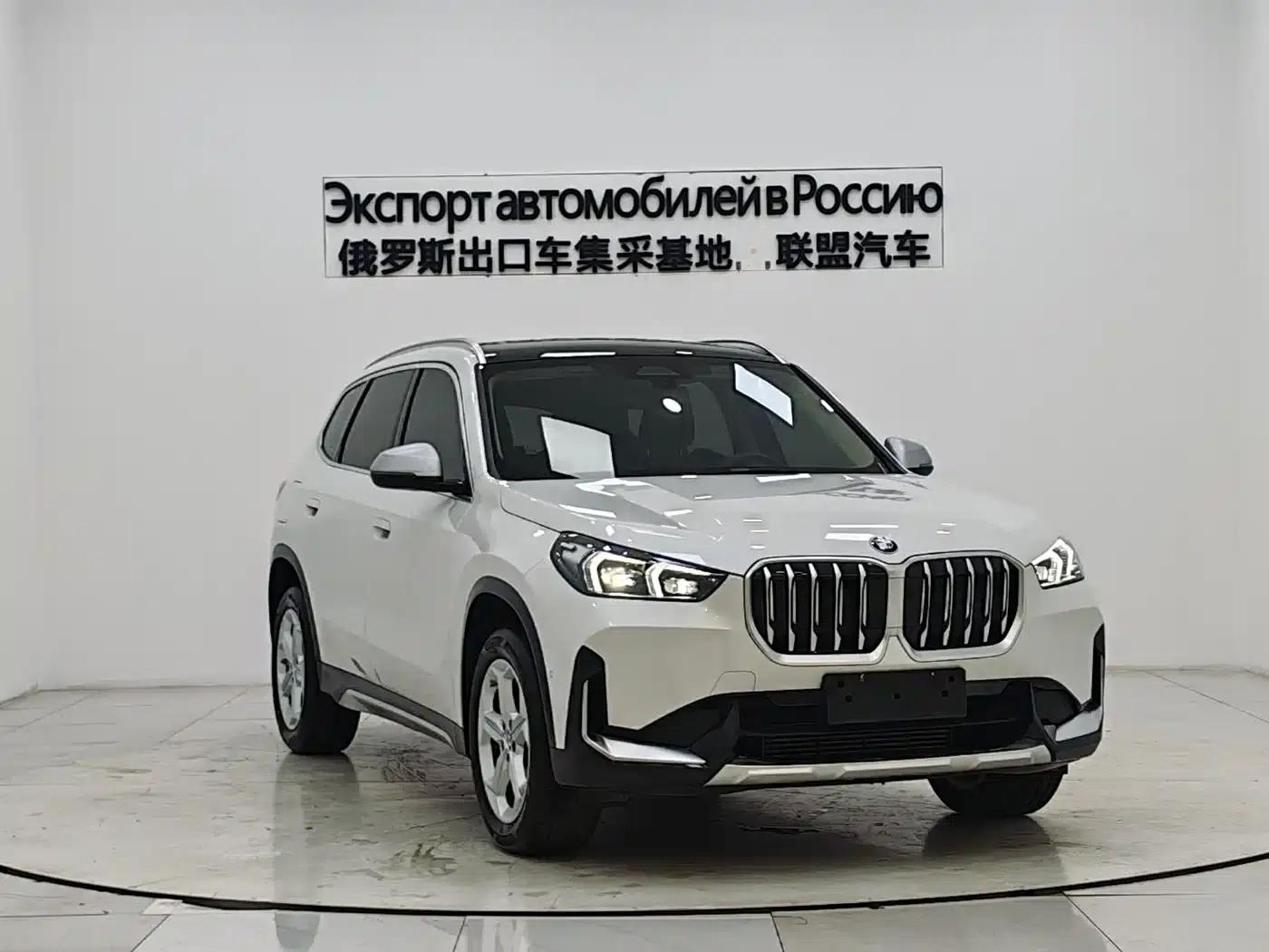2023 BMW X1 sDrive20Li X Design Package — миниатюра 3