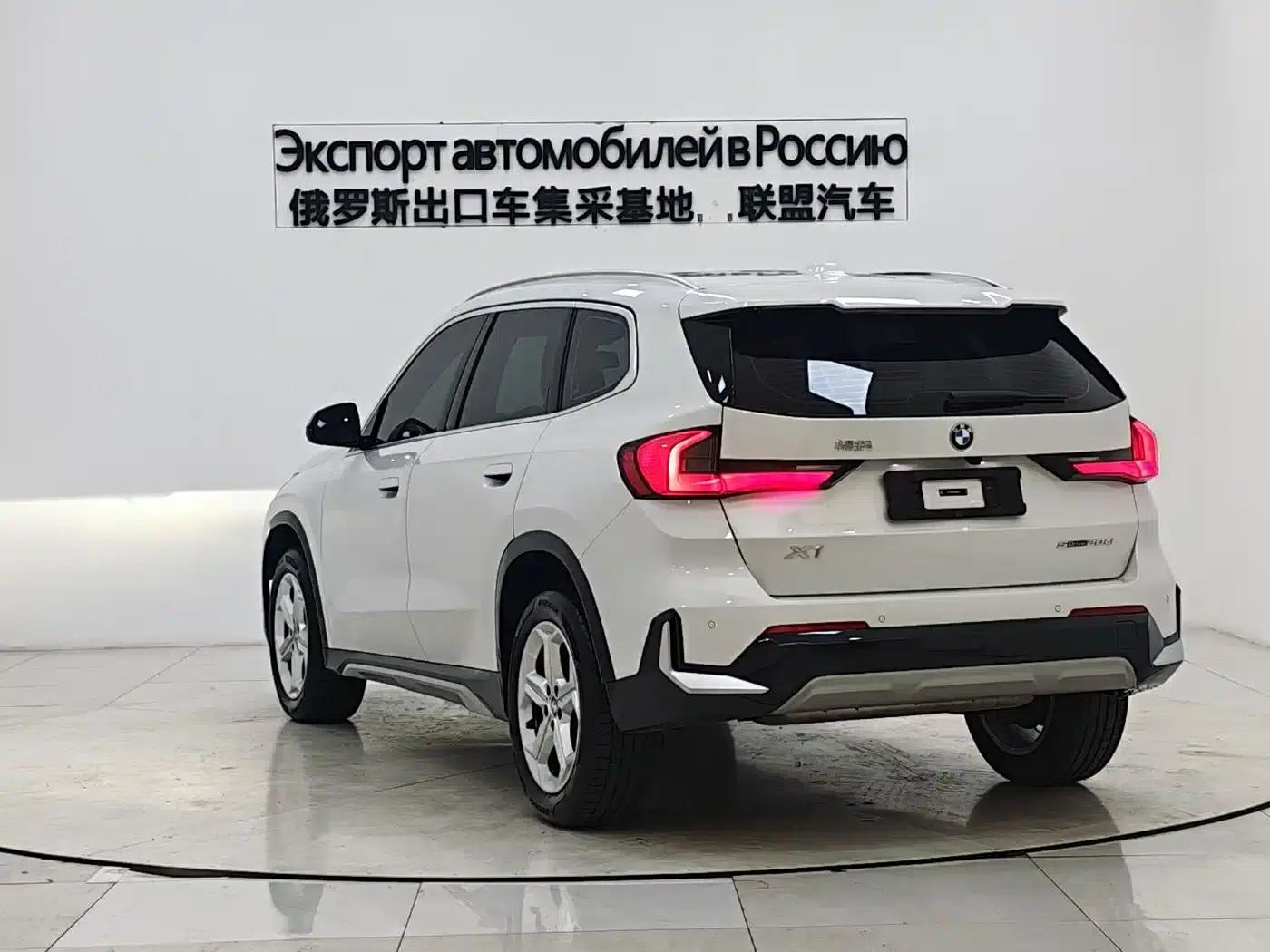 2023 BMW X1 sDrive20Li X Design Package — миниатюра 4