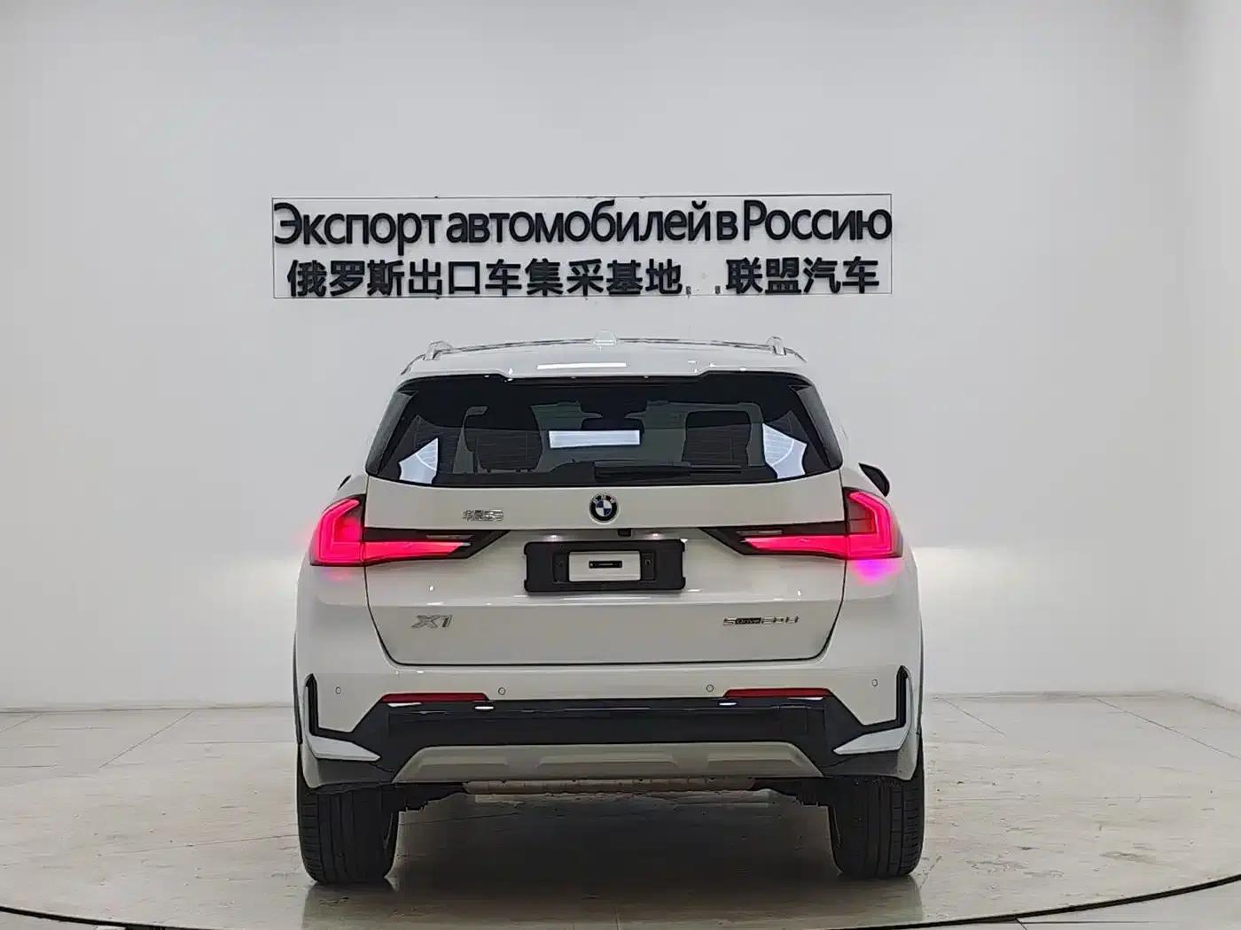 2023 BMW X1 sDrive20Li X Design Package — миниатюра 6