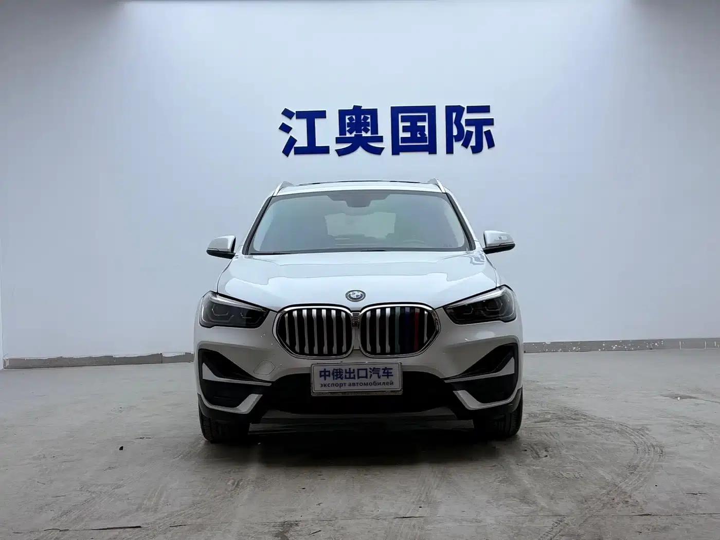 BMW X1 2021 sDrive20Li Fashion Edition — миниатюра 2