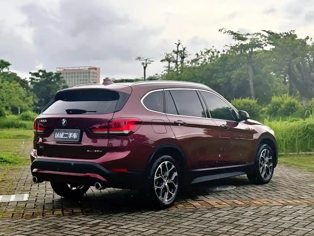 BMW X1 2021 sDrive25Li Leading Edition — миниатюра 3