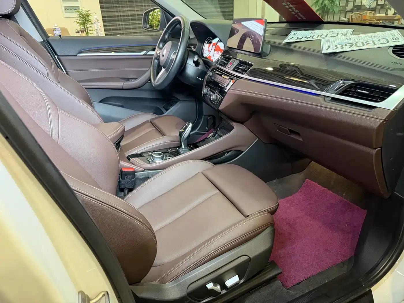 BMW X1 2021 xDrive25Li Premium — миниатюра 13
