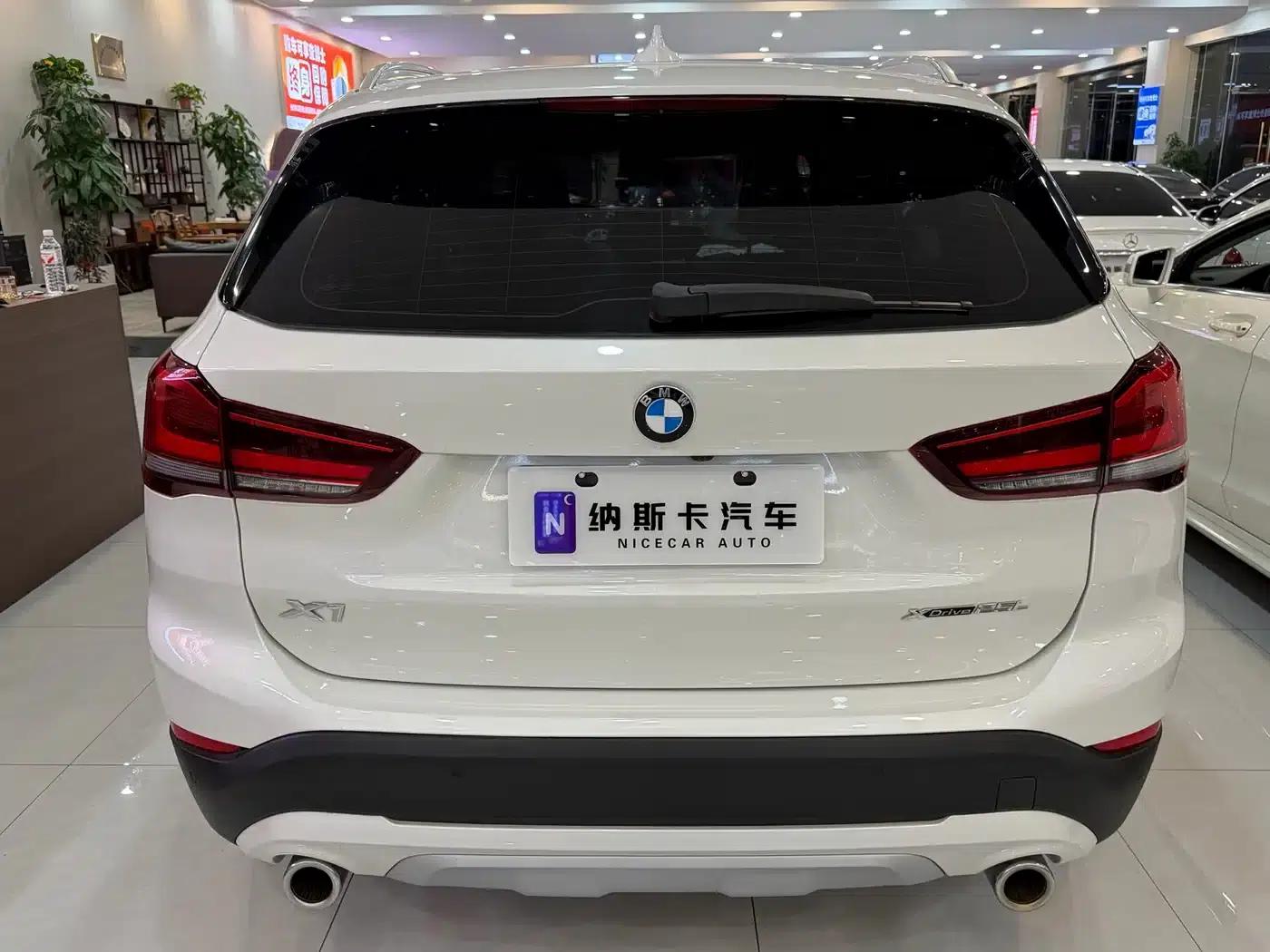 BMW X1 2021 xDrive25Li Premium — миниатюра 4