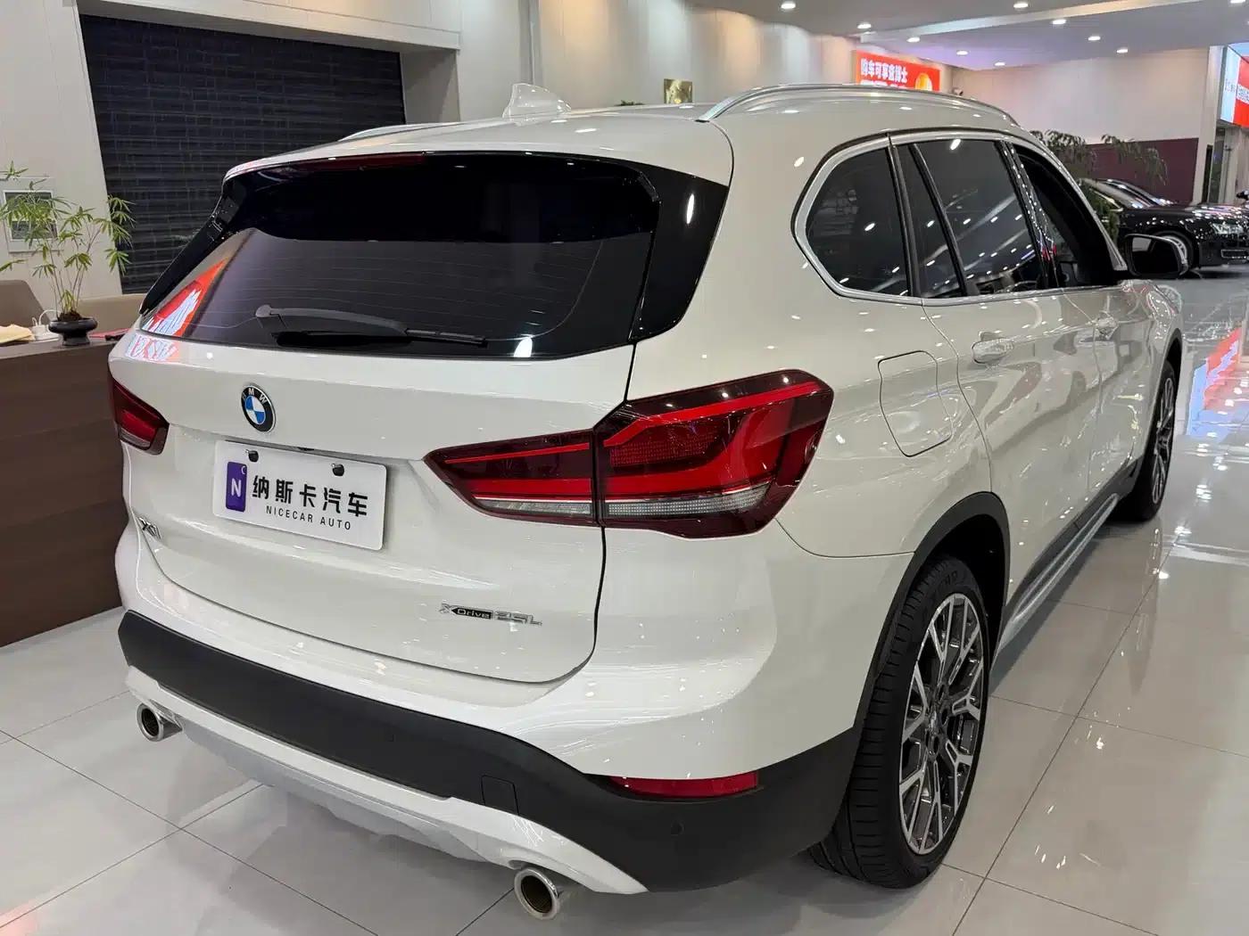 BMW X1 2021 xDrive25Li Premium — миниатюра 5