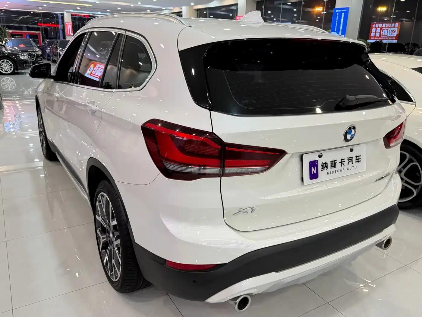 BMW X1 2021 xDrive25Li Premium — миниатюра 6