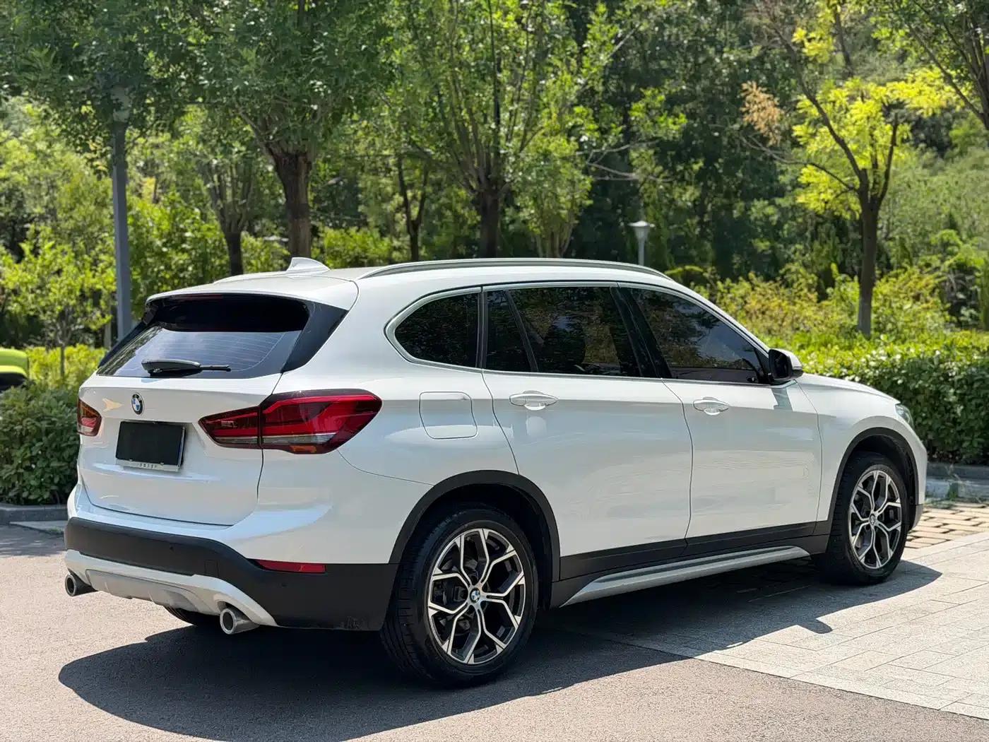 BMW X1 2020 sDrive20Li Premium — миниатюра 18