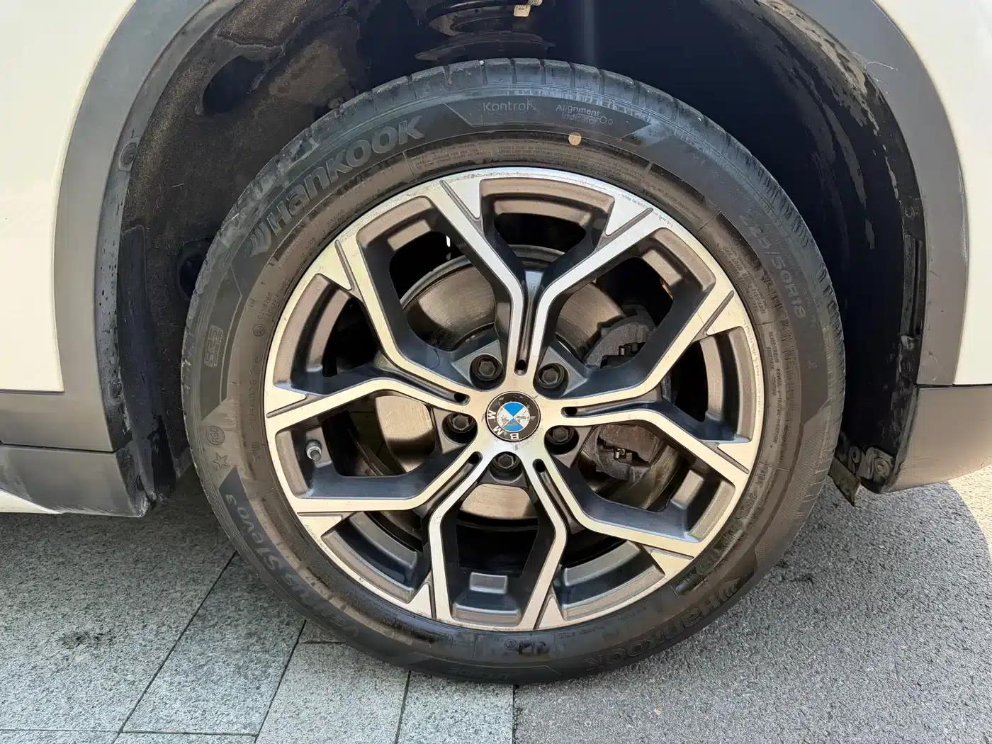 BMW X1 2020 sDrive20Li Premium — миниатюра 25