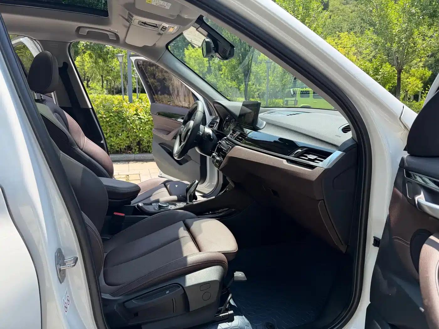 BMW X1 2020 sDrive20Li Premium — миниатюра 9