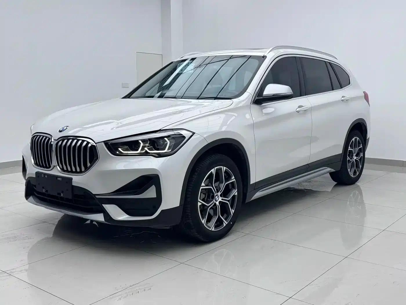 BMW X1 2022 sDrive20Li Premium — миниатюра 1