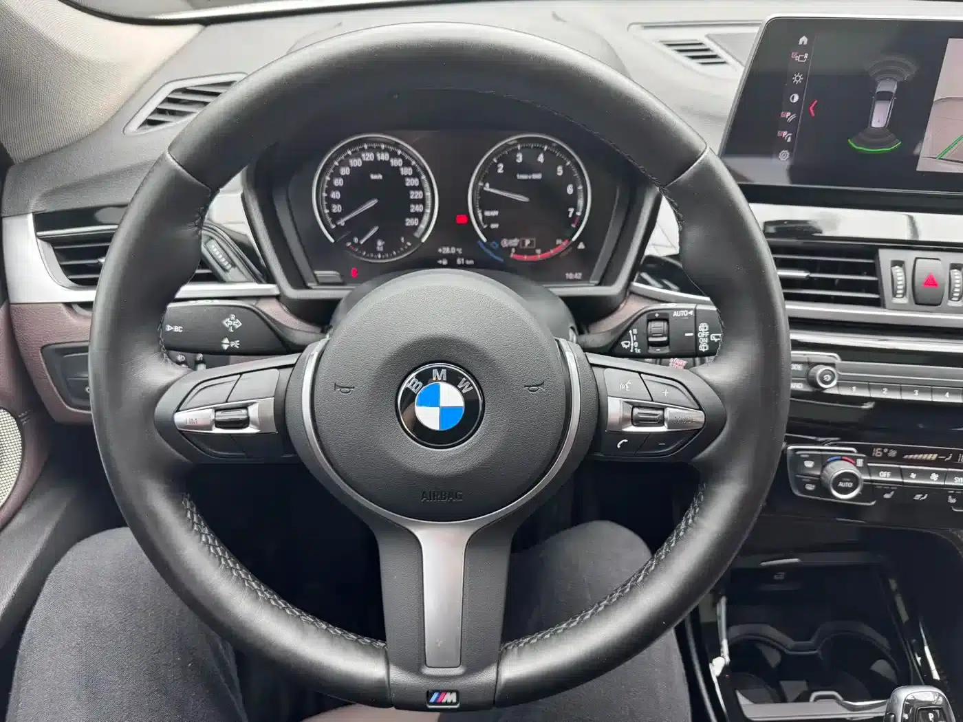 BMW X1 2022 sDrive20Li Premium — миниатюра 12