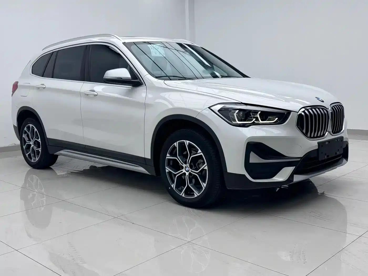 BMW X1 2022 sDrive20Li Premium — миниатюра 3