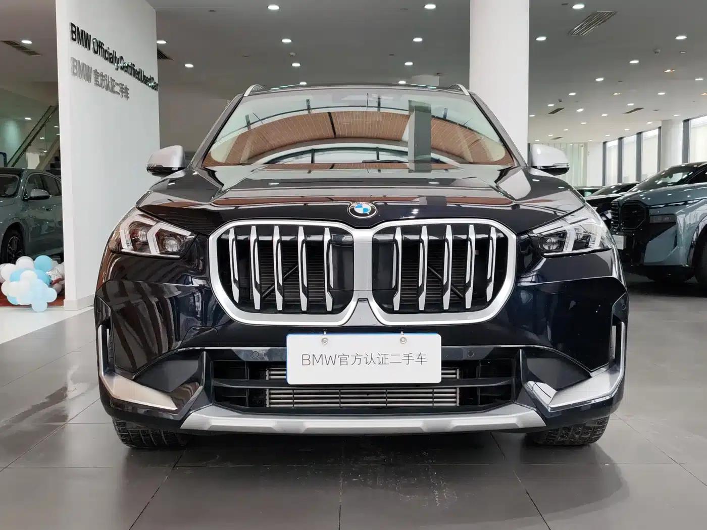 2024 BMW X1 sDrive25Li X Design Package — миниатюра 2