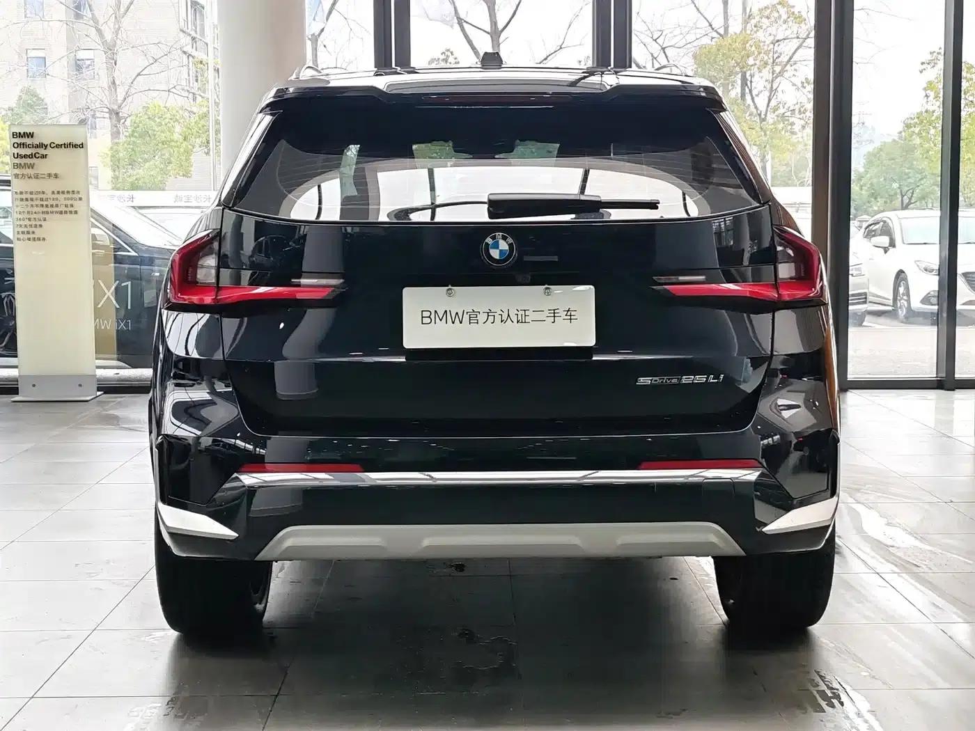 2024 BMW X1 sDrive25Li X Design Package — миниатюра 13