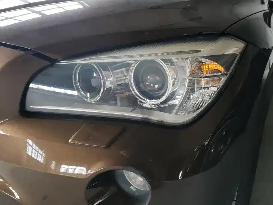 BMW X1 2015 sDrive18i Leading Upgrade Edition — миниатюра 5