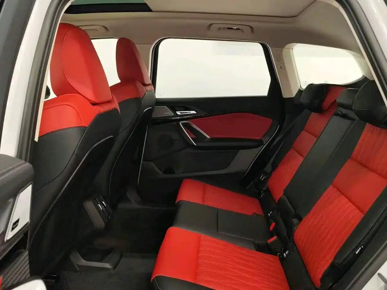 BMW X1 2025 sDrive25Li X Design Package — миниатюра 10