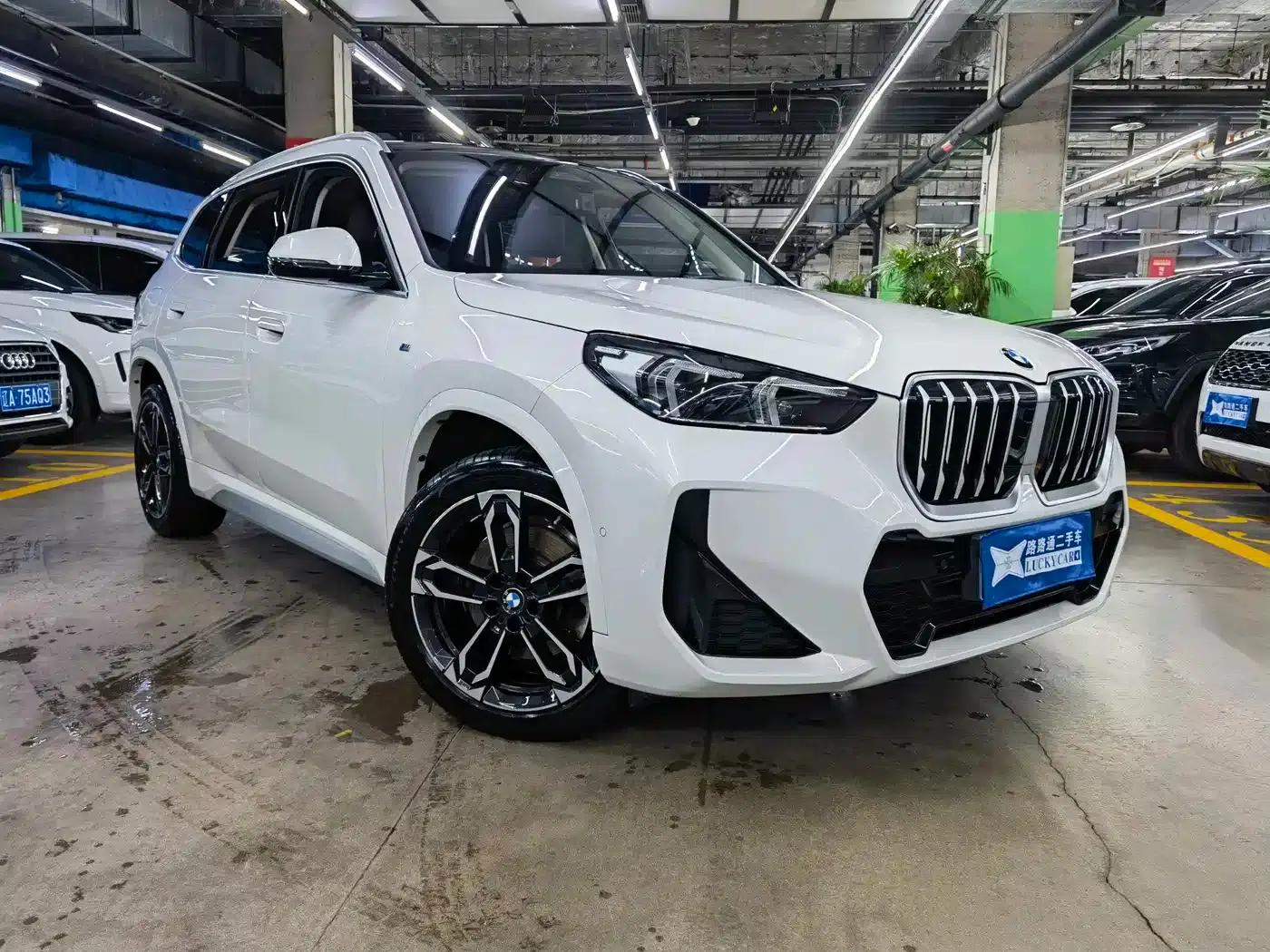 BMW X1 2023 sDrive25Li M Sport Package — миниатюра 3