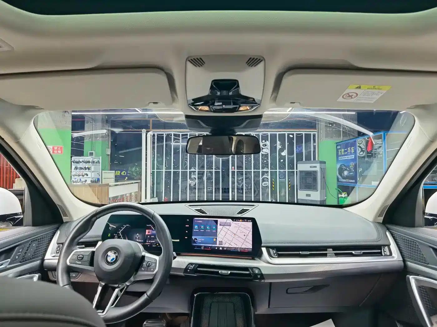 BMW X1 2023 sDrive25Li M Sport Package — миниатюра 7