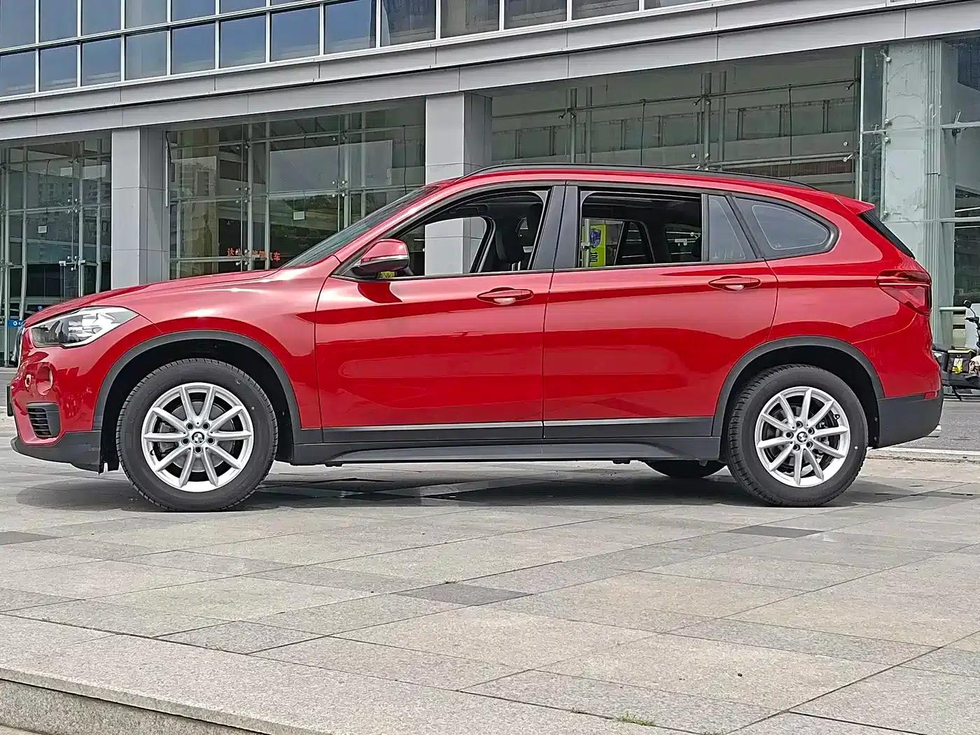 BMW X1 2019 sDrive18Li Fashion Edition — миниатюра 5