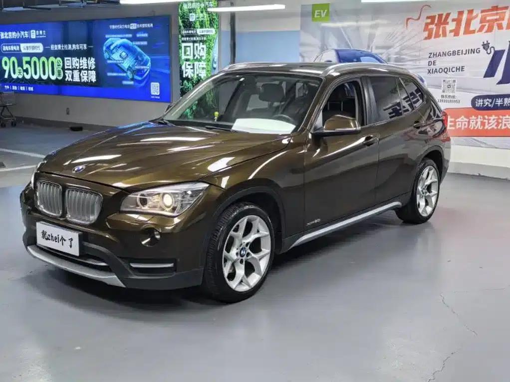 BMW X1 2013 xDrive20i X Design Package — миниатюра 1
