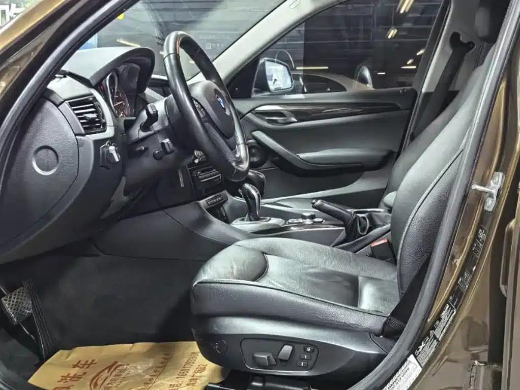 BMW X1 2013 xDrive20i X Design Package — миниатюра 6