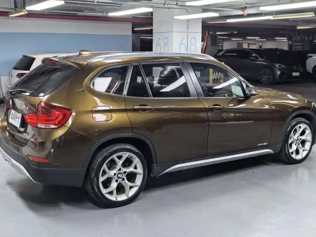BMW X1 2013 xDrive20i X Design Package — миниатюра 9